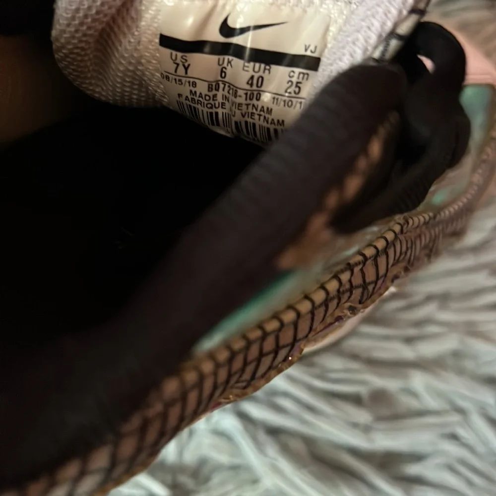 Nike Air Max 95 LV8 Shoes